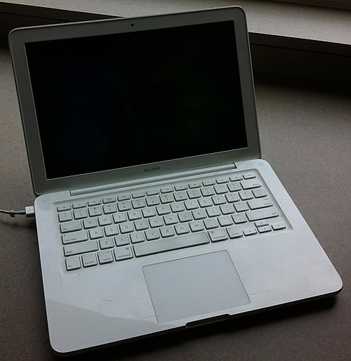 File:MacBook 2009.jpg